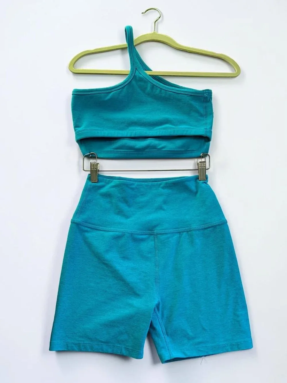 Beyond Yoga set spacedye one up gym tank & high rise biker shorts in Cali Blue M